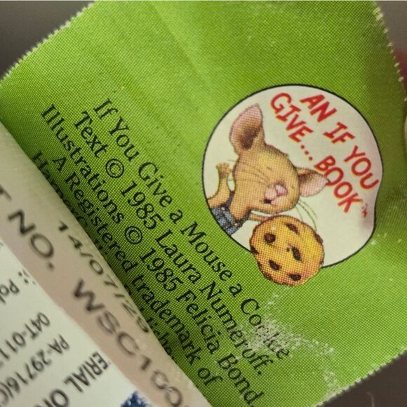 If You Give A Mouse A Cookie Stuffed Toy - Picture 5 of 5